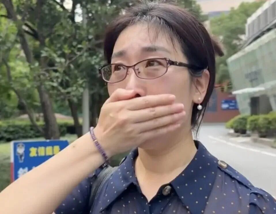 婚外胚胎纠纷案当事人朱女士接受采访视频截图 图源：“钱江晚报”微信公众号
