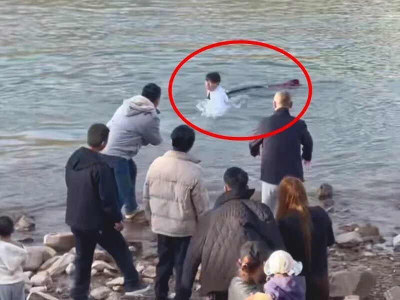 谈磊跳黄河救人