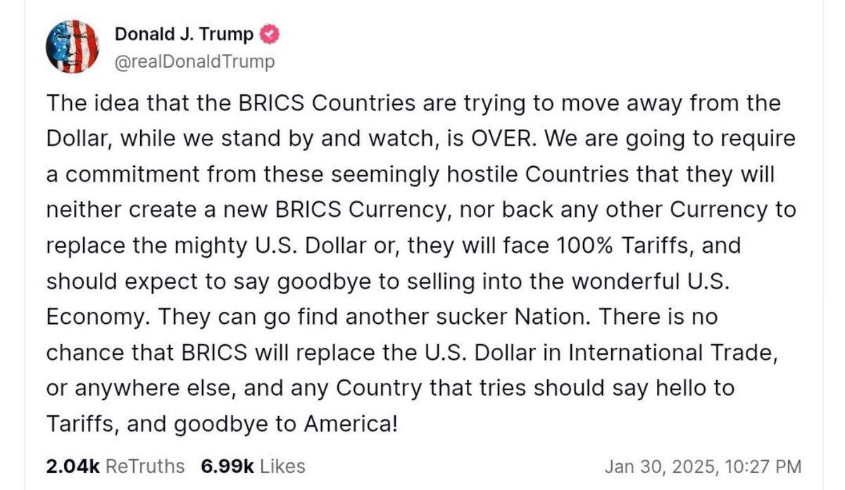 年初,特朗普上台不久就扬言,要对试图去美元化的金砖国家征收100%的惩罚关税 社交媒体