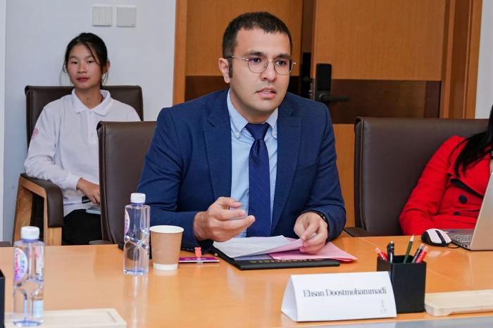 艾森&middot;杜思特穆罕默迪。受访者供图