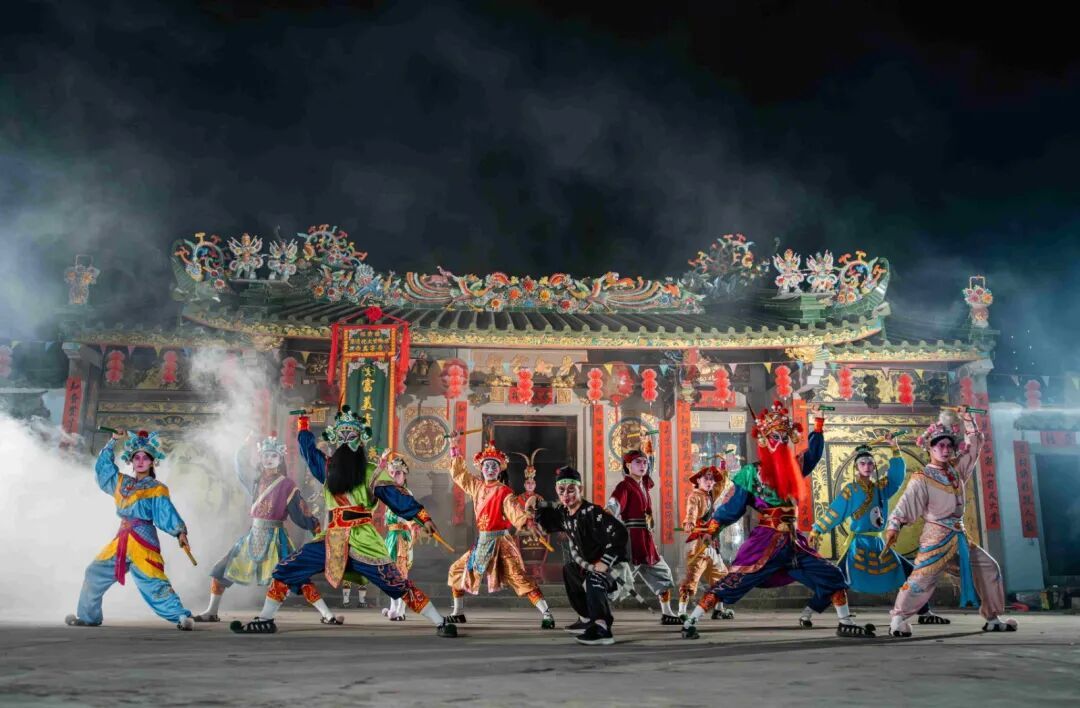 06中國廣東普寧富美青年英歌隊氣勢恢宏的演出展現中華傳統文化.jpg