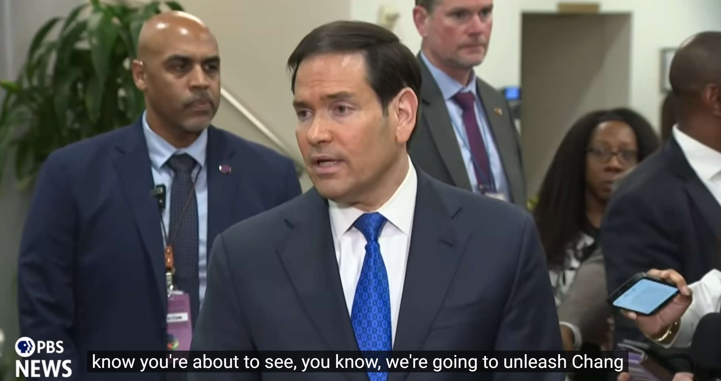 鲁比奥周二在国会山接受采访 美媒视频截图