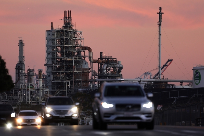 美国炼油厂 IC Photo