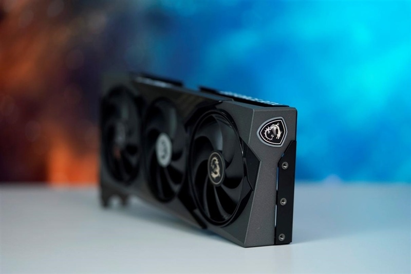 2K毫无压力4K也可一战 微星RTX 5060 Ti 8G GAMING TRIO OC显卡游戏评测: 6倍帧生成+路径追踪享受顶级游戏