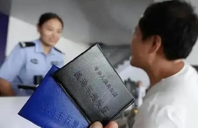 全国数万张70岁以上驾驶证被注销，只因漏做这一步！新规背后暗藏大坑-有驾