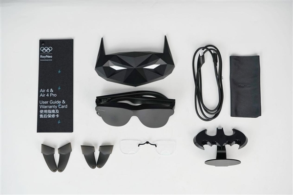 口袋里的135英寸HDR巨幕！雷鸟Air 4 Pro蝙蝠侠图赏