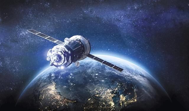 俄罗斯数字化国家项目支持低轨道卫星的发射和卫星互联网的发展。
