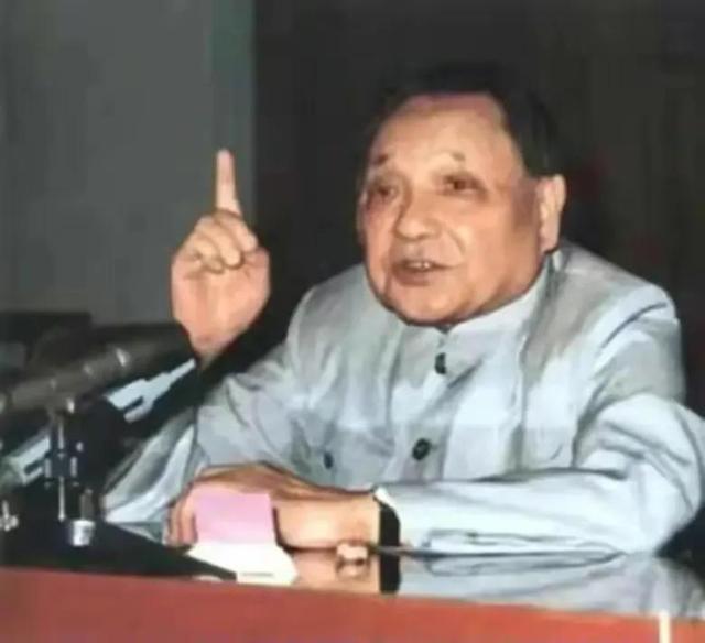 1977年,刘少奇之子不被允许参加高考,他给邓小平写信:我不服气