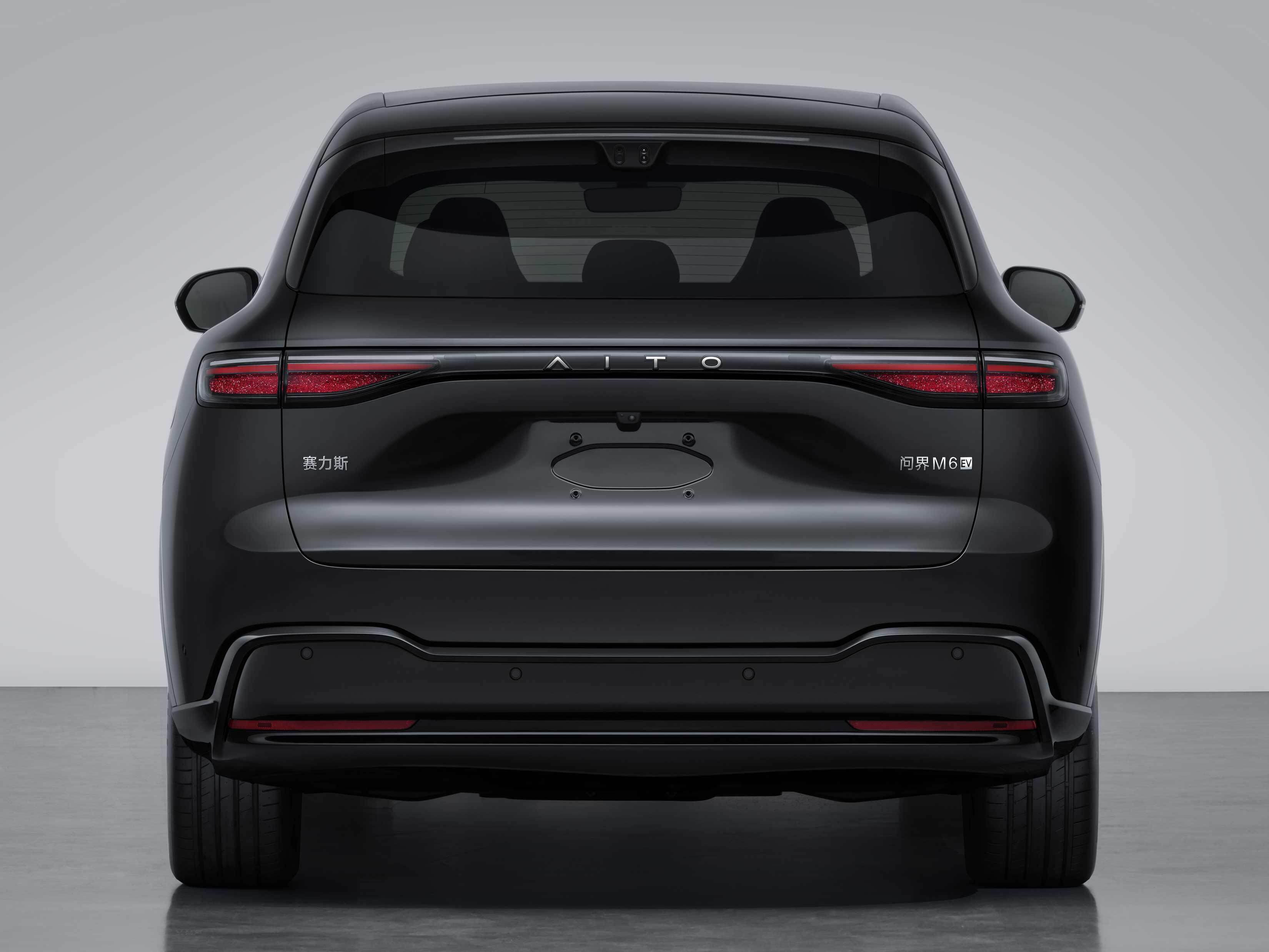 问界M6 EV 尾部