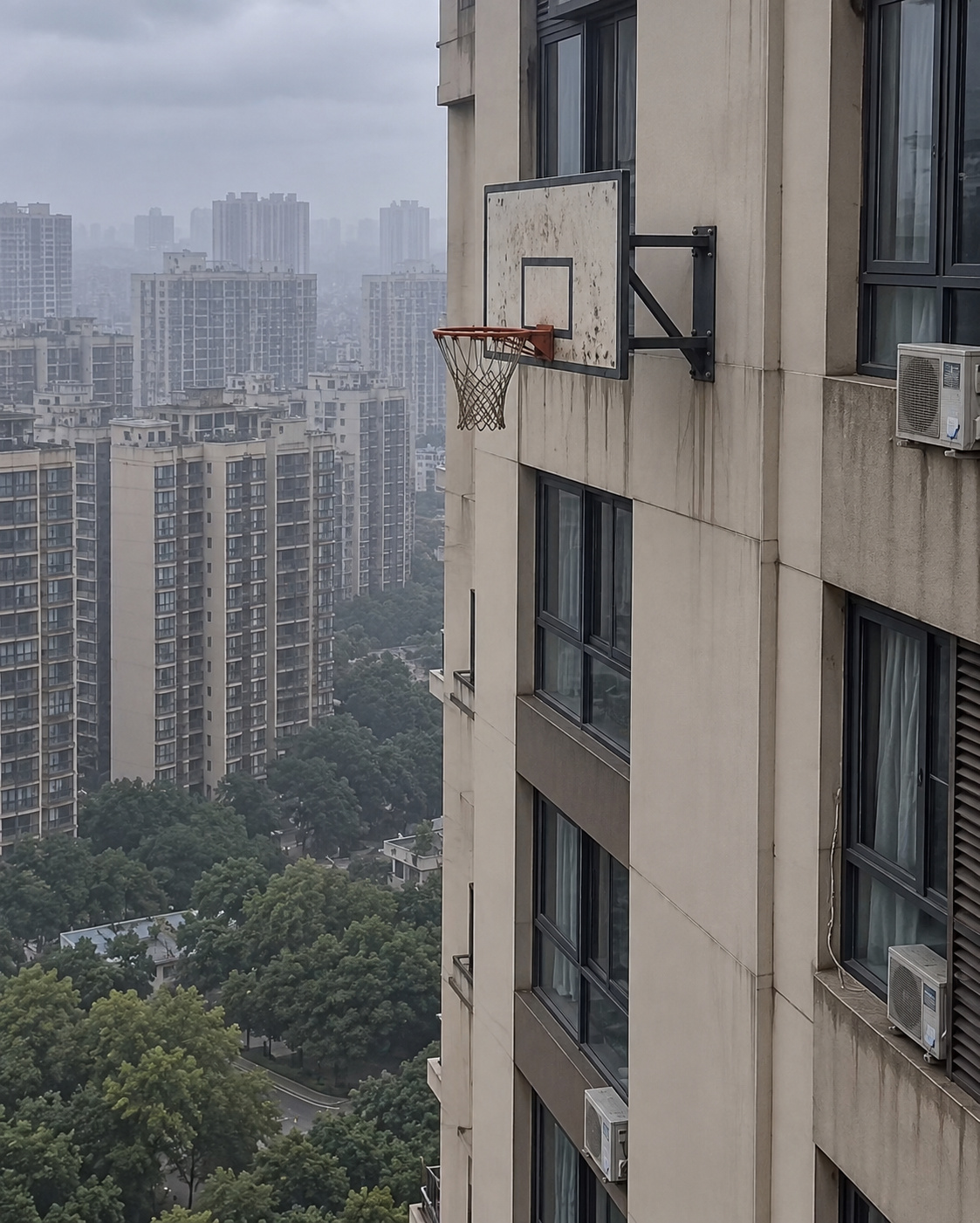 跑了一组老式怪核风格的图片,还挺有感觉的。 提示词: 【主题】 {{