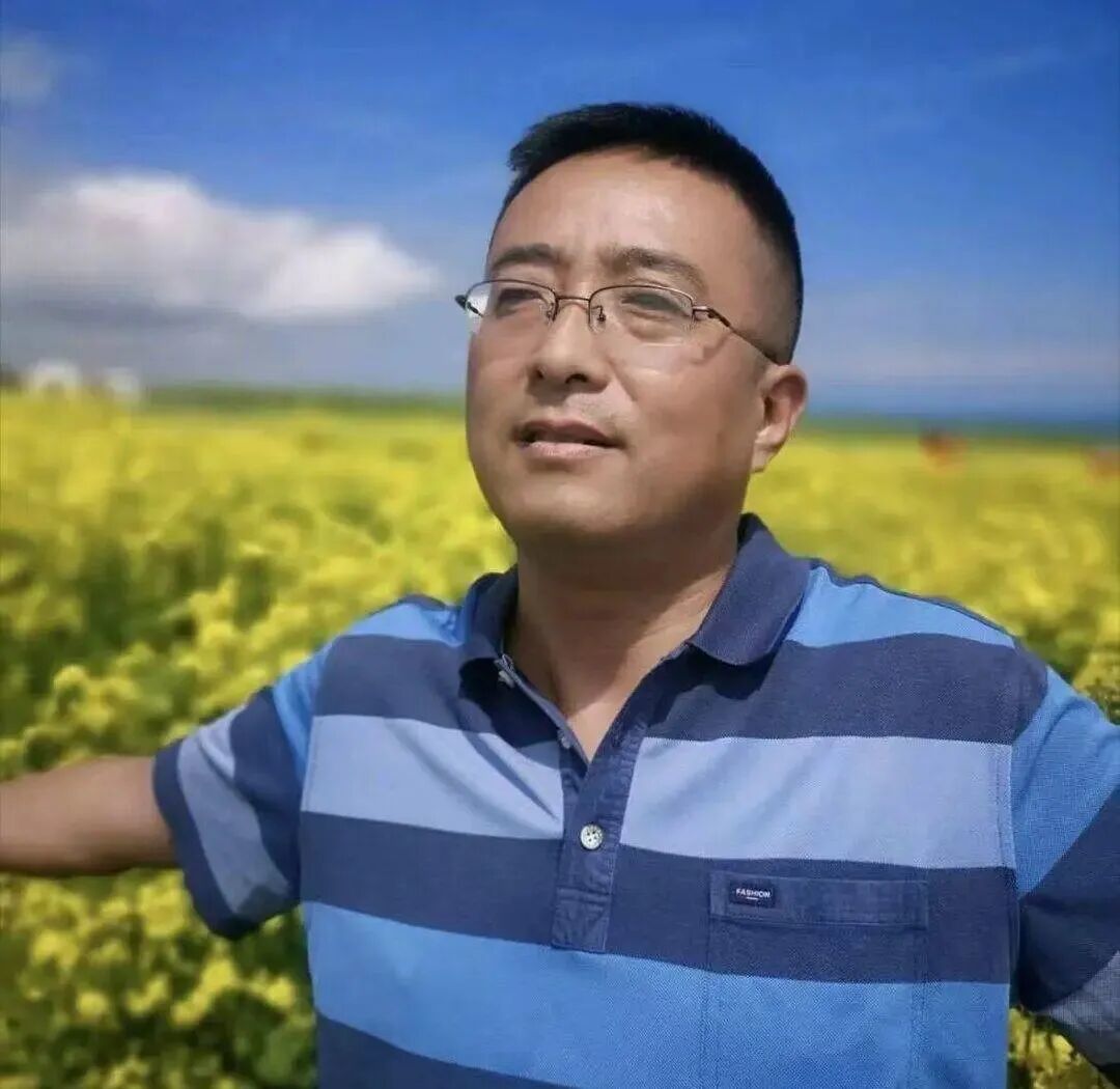 白师傅在社交平台上的个人生活照