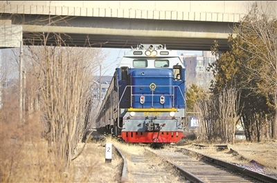 临客车底经一零一线调往北京站