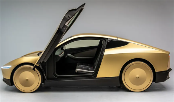 无方向盘、无踏板！特斯拉首辆Cybercab在得州超级工厂正式下线