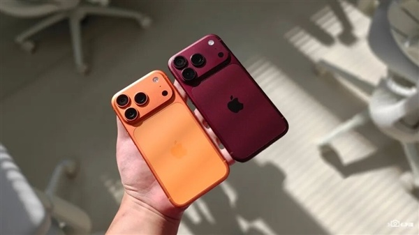 全新iPhone 18上手测评!苹果最听劝的一集?