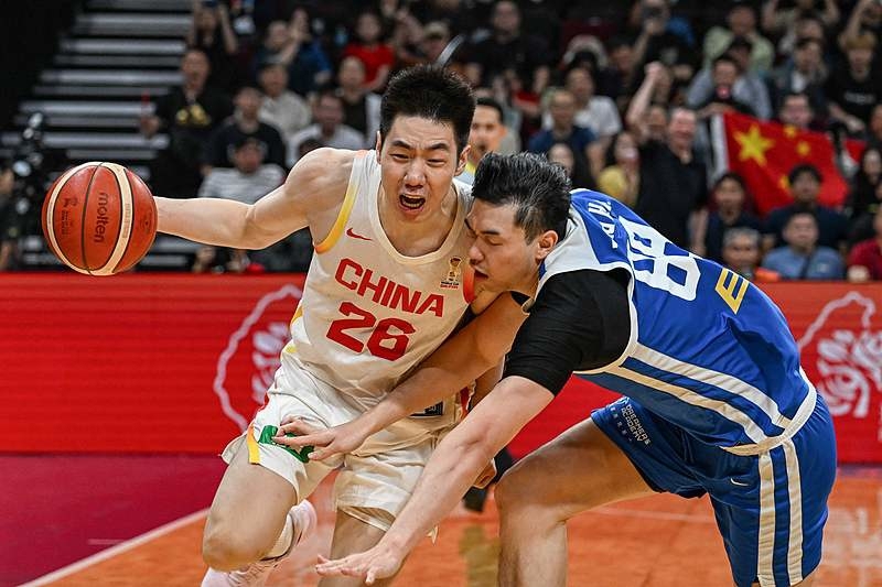 中国男篮凭什么在悬崖边抢下两场胜利?