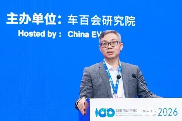 黑芝麻智能单记章出席智能电动汽车高层论坛：华山A2000家族全新亮相