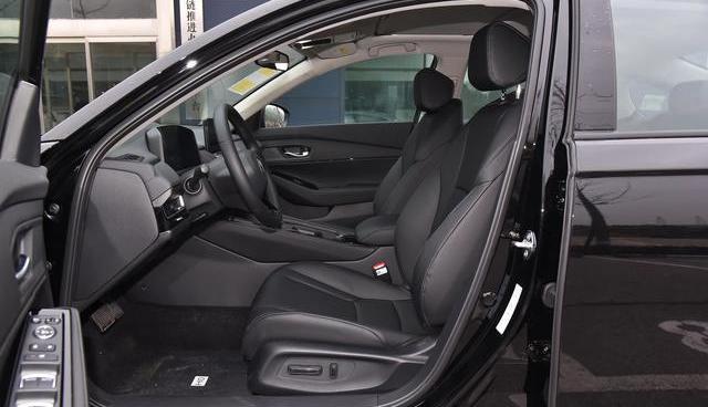 预算13万不看网红车，我提了英仕派，这才叫B级车底盘！-有驾