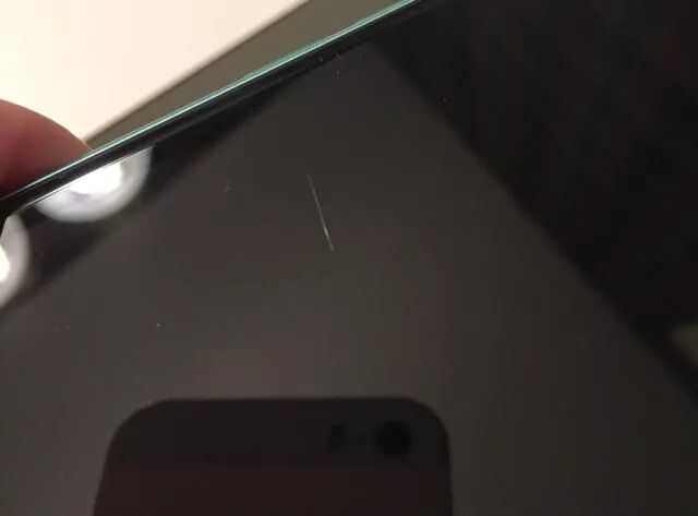 iPhoneの画面に細かい傷がついた時について!(中国語) | iPhone修理service 群馬のiPhone/iPad修理専門店