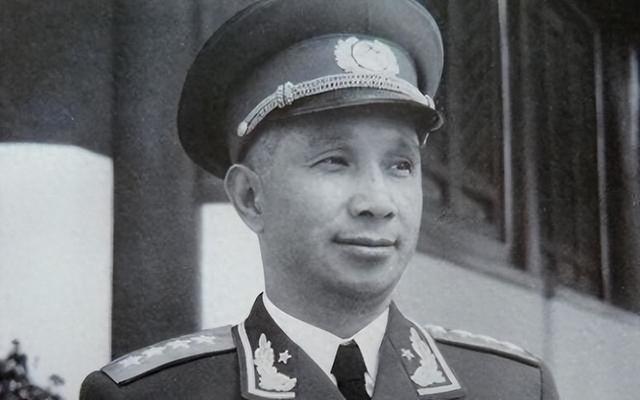 1959年，粟裕缺席军事会议，毛主席不悦道：你们谁有他的本事？