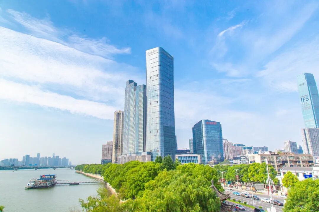 摄图网_501658056_banner_长沙湘江沿岸风光(企业商用).jpg