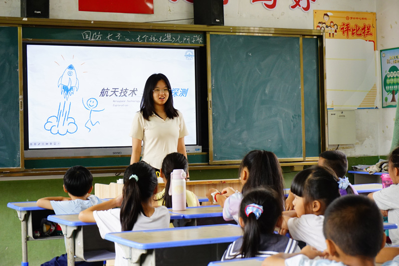 【职引未来】奔赴革命老区:青春“护苗”,科技“助农”