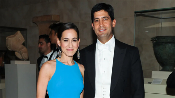 史上最有钱好意思联储主席要来了：身家近2亿好意思元 妻子比他更有钱