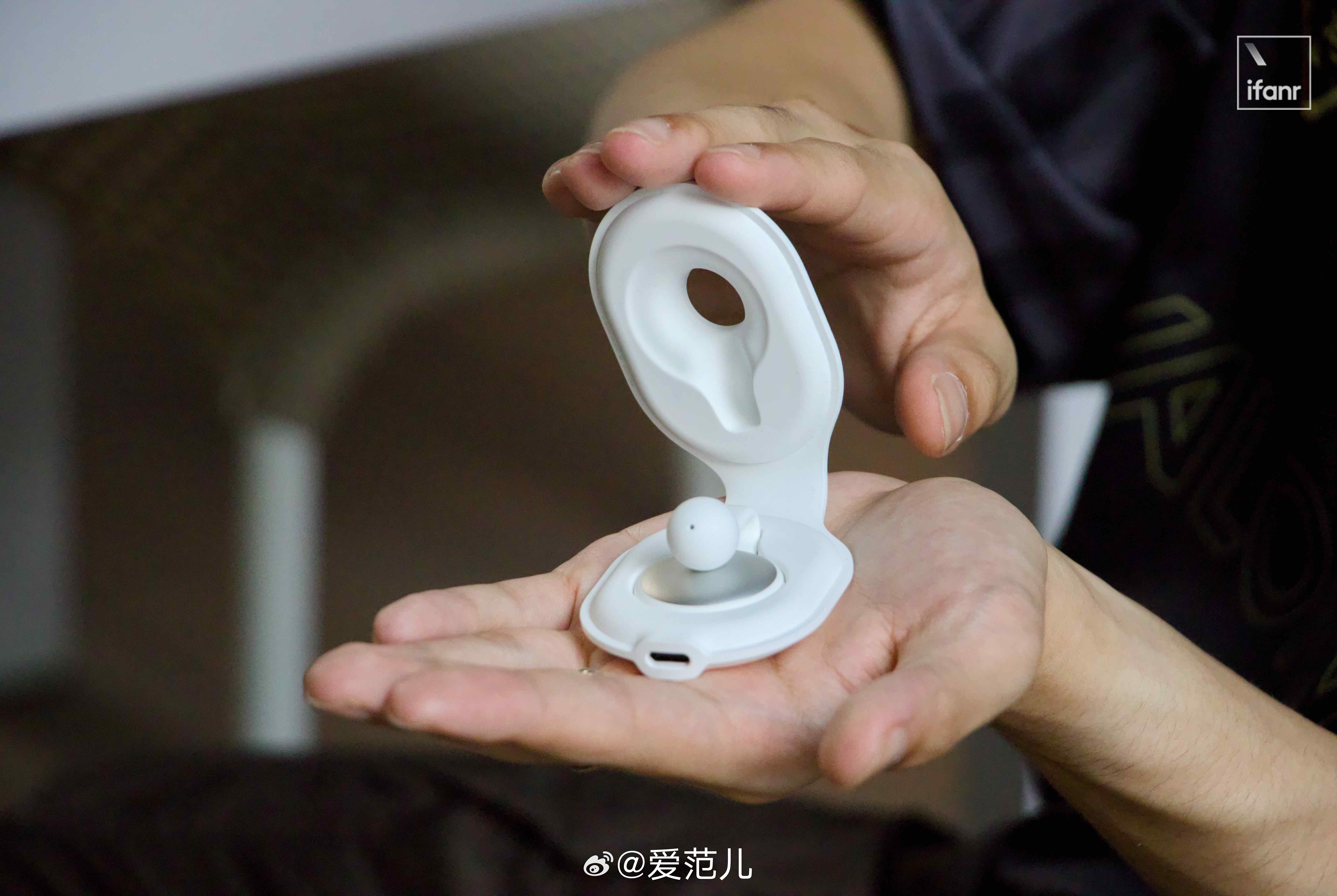 #爱范儿图赏#|「戴了 OPPO 心力球快两周了,这个小东西,比预想