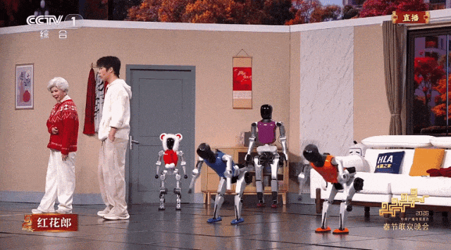 看着春晚,英媒想起马斯克这句:中国早就next level