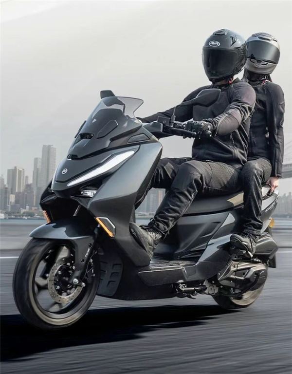 开卷本田雅马哈！春风畅通平踏摩托150SC-F上市：11580元起