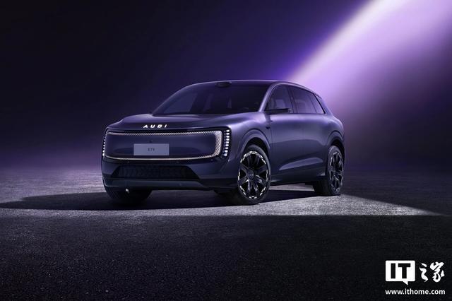 上汽奥迪AUDI E7X新车官宣“Here it comes”,矩形尾灯点亮
