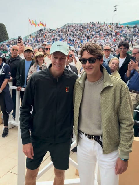 🩵 George赛后和辛纳合影 eurosportfr