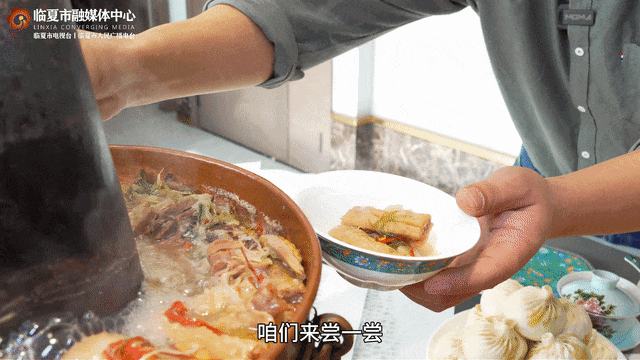 我的文件(7).gif
