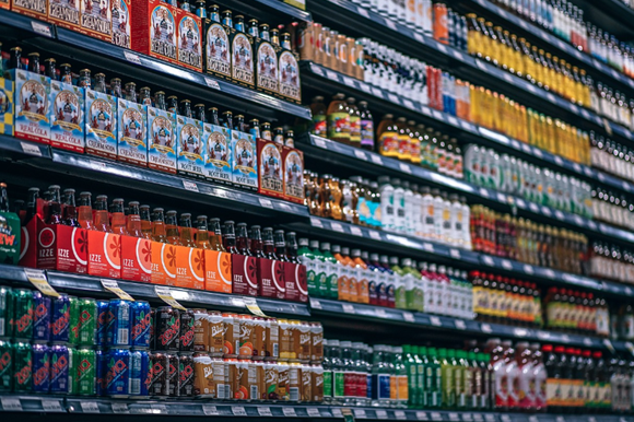 这2种饮料混着喝可能永久损伤大脑：记忆力下降 认知受损