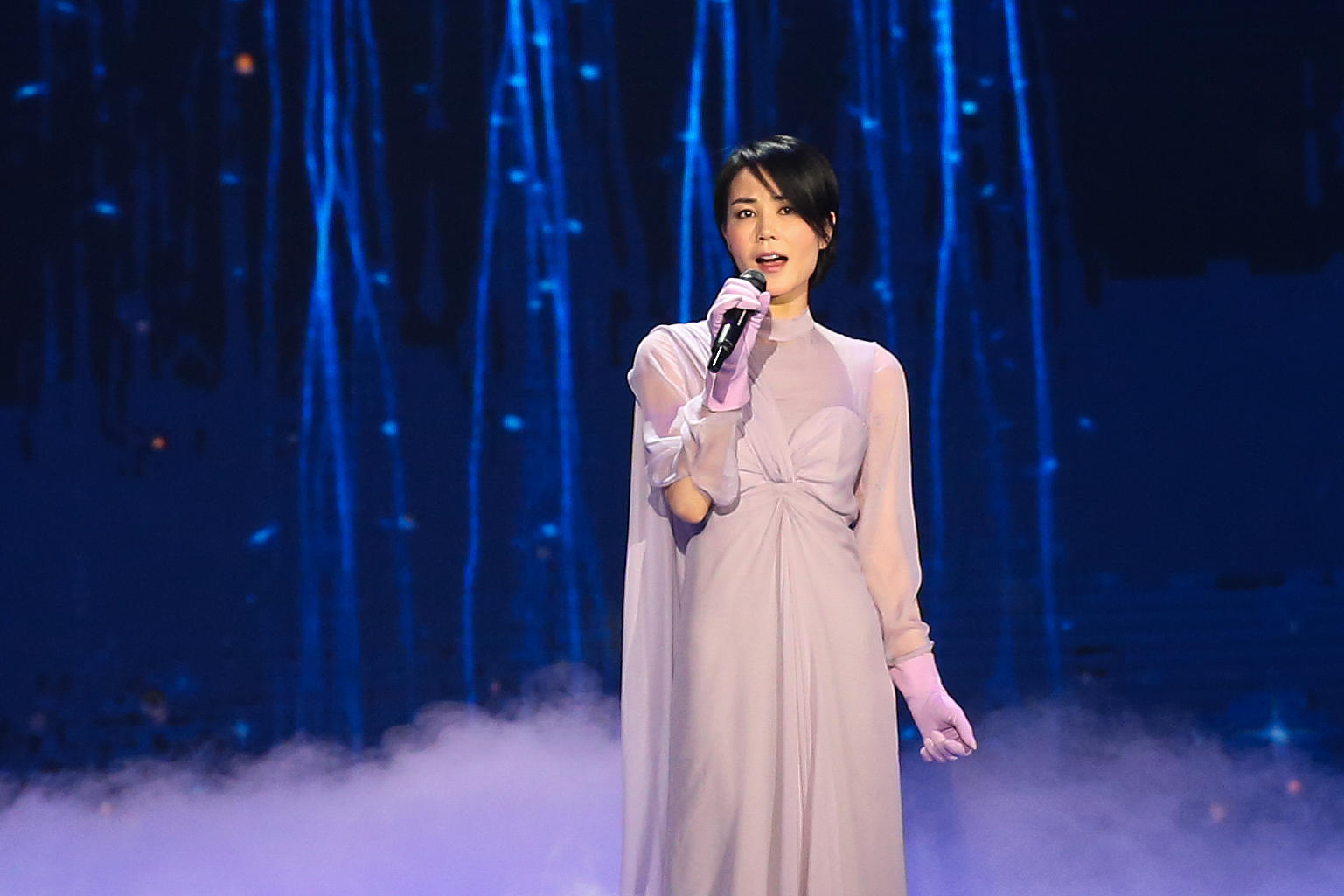 王菲 图据视觉中国