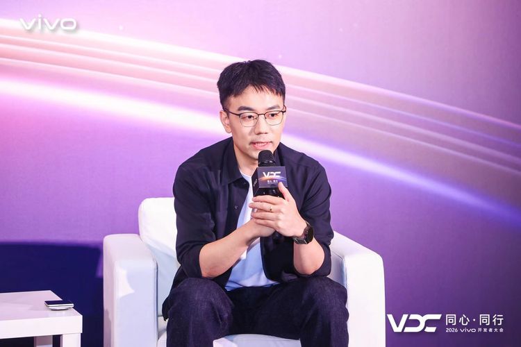 vivo AI产品总经理 关岩冰