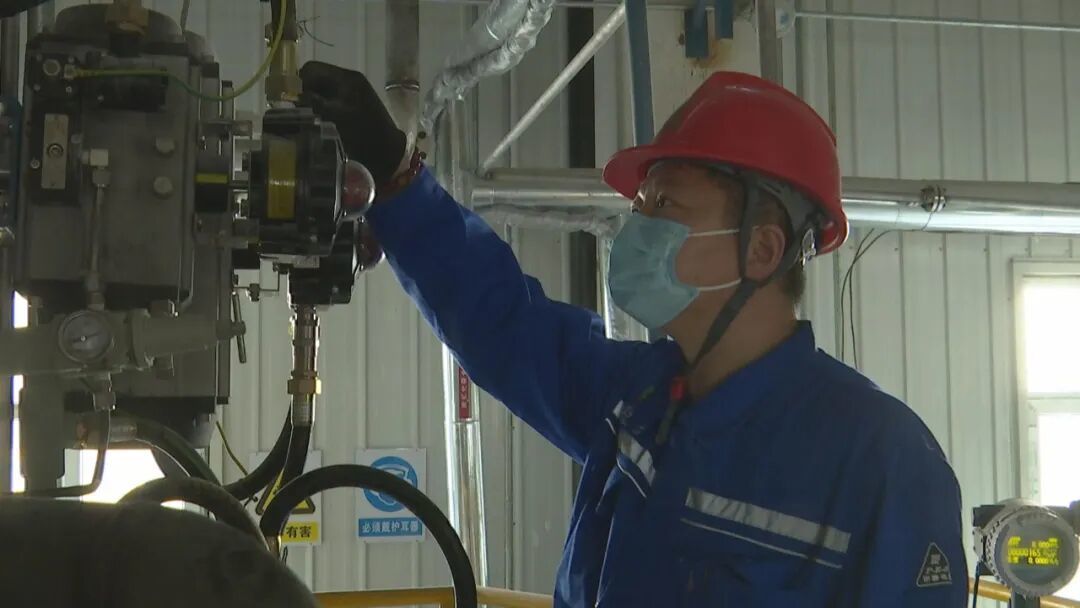 大庆汉光实业股份有限公司车间。