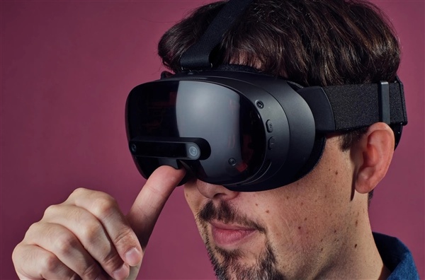 V社自己的Vision Pro