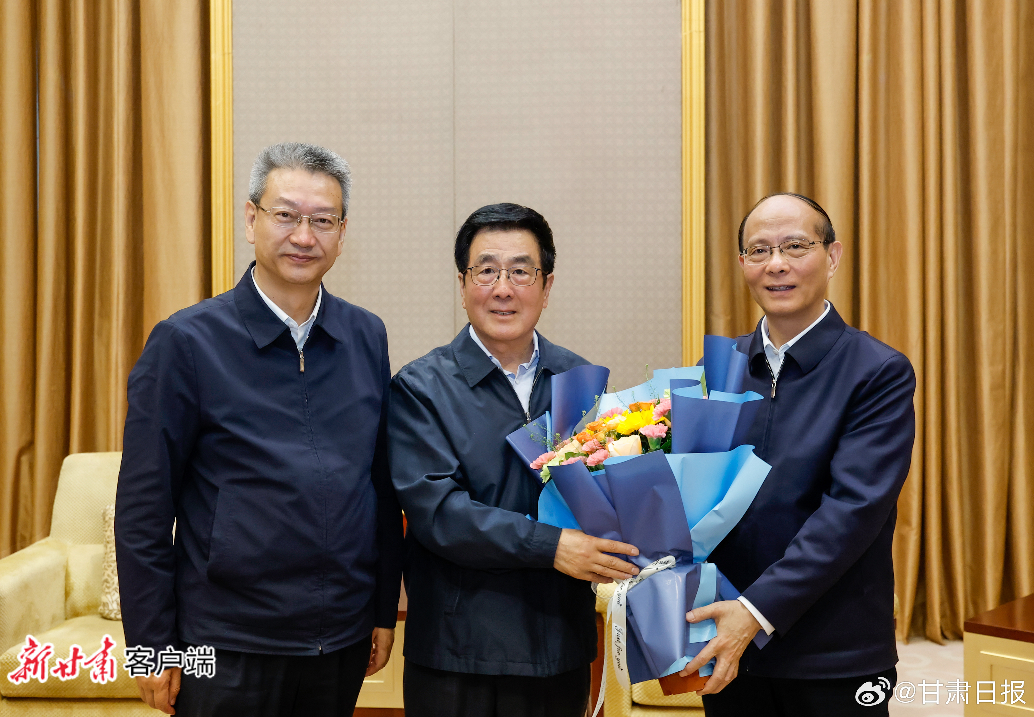 #甘肃要闻#【吴晓军孔绍逊看望慰问省级老同志】在中秋、国庆“双节”来