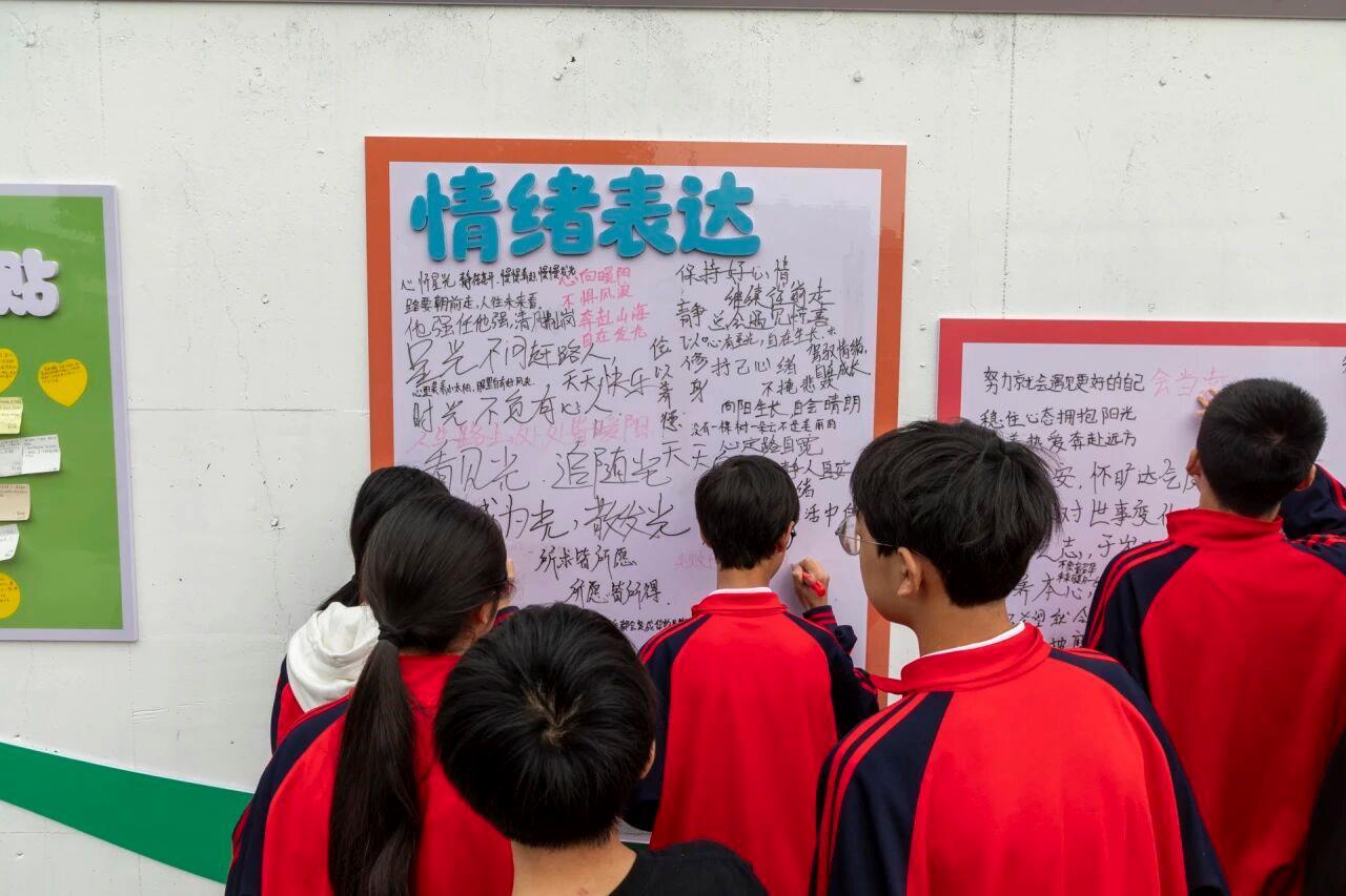 微信图片_2026-10-23_215210_282.jpg