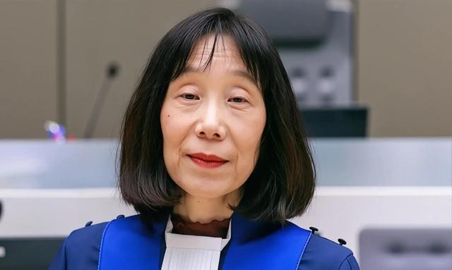 被美制裁，被俄通缉！为什么这个日本女人敢得罪特朗普和普京？