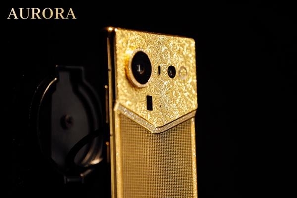 俞浩晒追觅手机真机!鳄鱼皮+黄金外不雅:虚耗无比