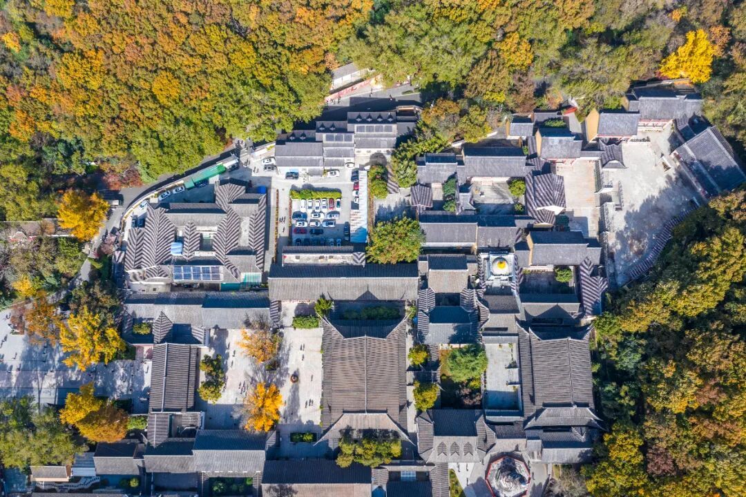 摄图网_507759805_江苏南京栖霞山古寺风景区_(企业商用).jpg