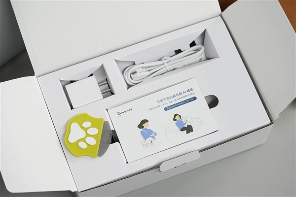 会撒娇能成长!科沃斯毛团陪伴机器人图赏