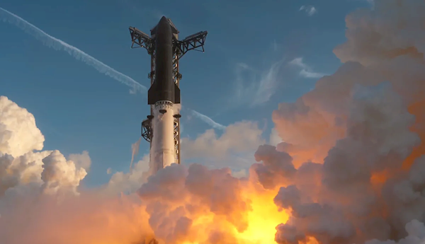 星舰第14飞带病入轨创造历史 NASA却捏了把汗:2028年登月就靠这套发动机