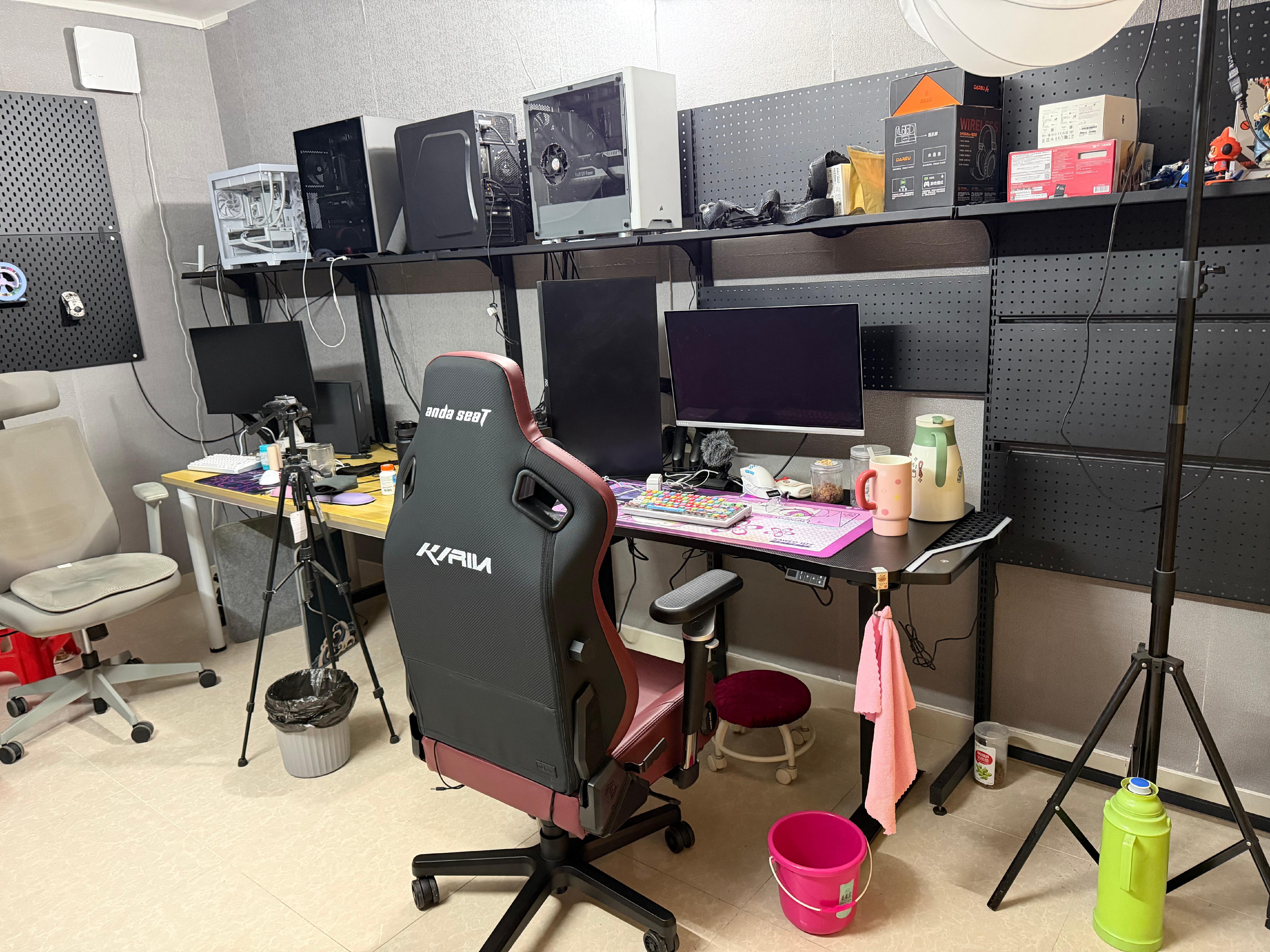 娟姨的“外挂”,洗洗手换手感(陈月芹/摄)