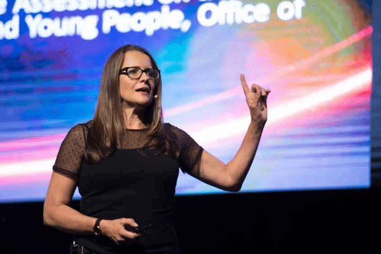 女权组织高管被AI脱衣还换脸！曾举报敏感游戏引众怒