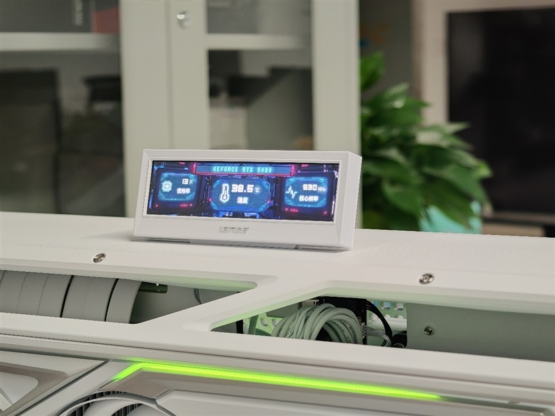 满血塞进RTX 5080与锐龙9 9950X3D!七彩虹iGame LAB Vulcan Armor火神战甲定制主机评测:地表最强ITX主机