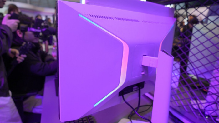 从单品极致到场景共生:AWE 2026看雷鸟如何以全产业链推动旗舰体验普及