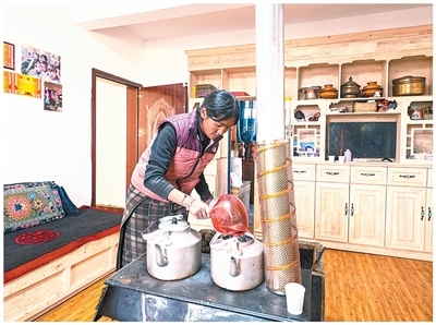 次仁普尺的眼泪(大国小家)——西藏定日县古荣村震后重建见闻