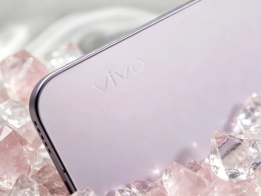 vivo X500深度体验：标准版的名，Pro之心
